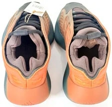 [Yeezy] 700 V3 ' Fade' GY4109 Size (M 6.0) in Box 4