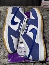Size 9.5M/11W - Nike SB Dunk Low Los Angeles Dodgers DO9395-400 3