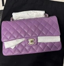 Chanel — Chanel Medium Classic Double Flap Light — Handbag — resale