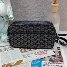 Goyard — Goyard Cap Y and Messenger - Very Good #7I6RS5 — Handbag — resale