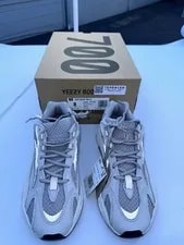 Size 8 - Adidas Yeezy Boost 700 V2 Low 2