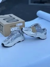 Size 8 - Adidas Yeezy Boost 700 V2 Low 4