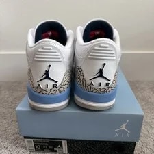 Size 11 - Jordan 3 Retro Mid 4