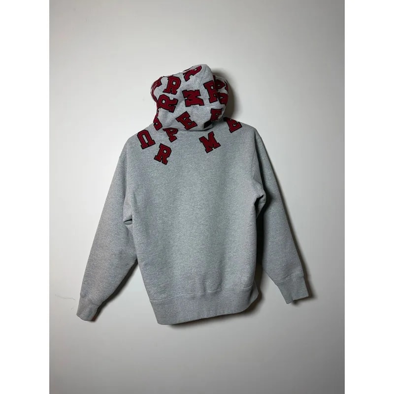 Supreme — Supreme Scattered Appliqué Hooded Sweatshirt 'Heather ' — streetwear — resale