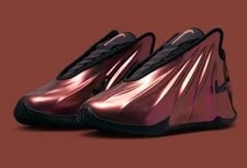 Nike — Nike GT Future Metallic FZ5590-900 — Sneaker — resale