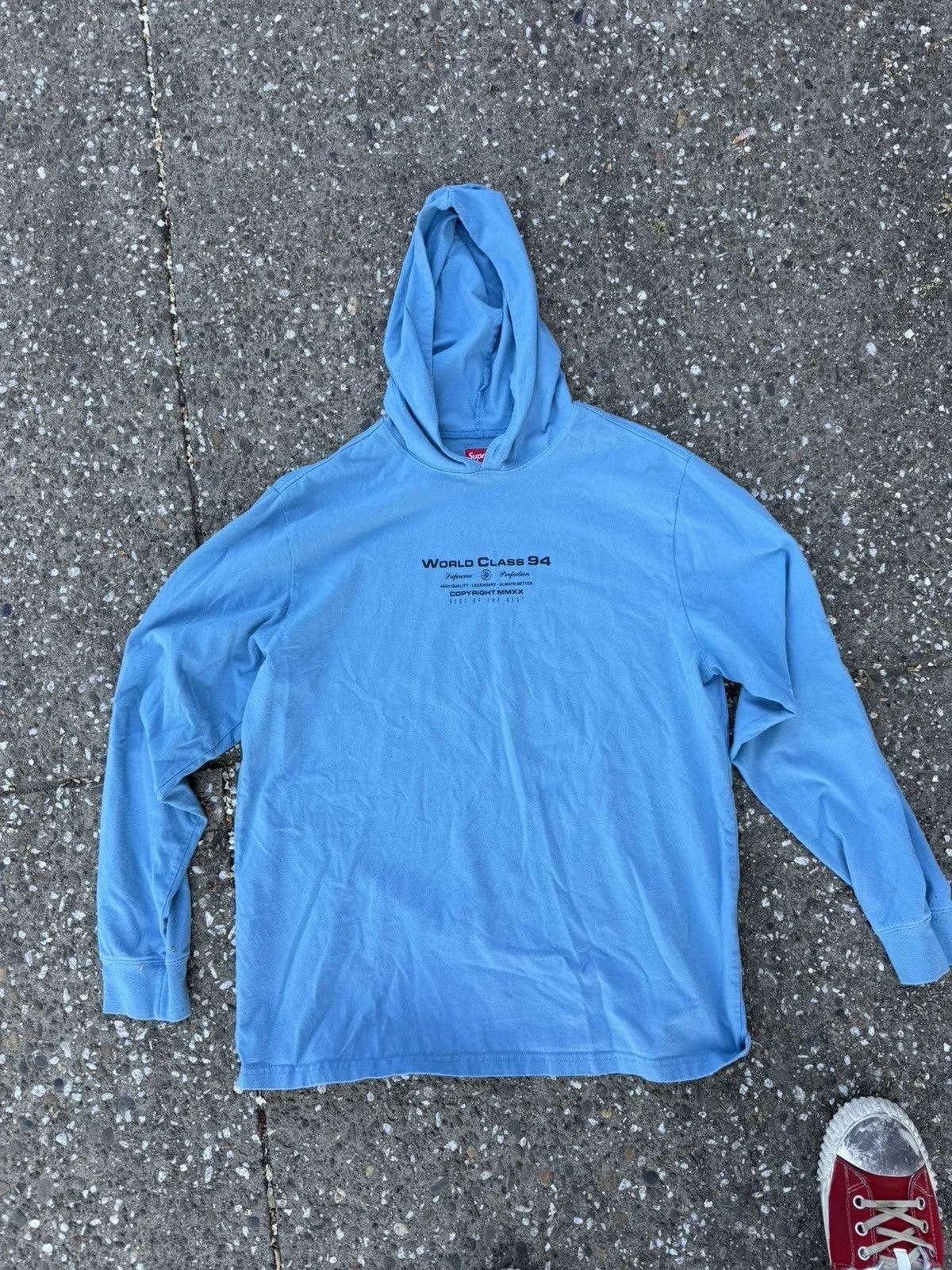 Supreme — Supreme 94 World Class Sweater — streetwear — resale