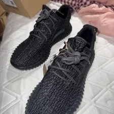 Adidas — Adidas Yeezy 350 Pirate — Sneaker — resale