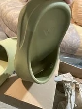 Adidas Yeezy Slide - Resin - Size 10 - 2022 3