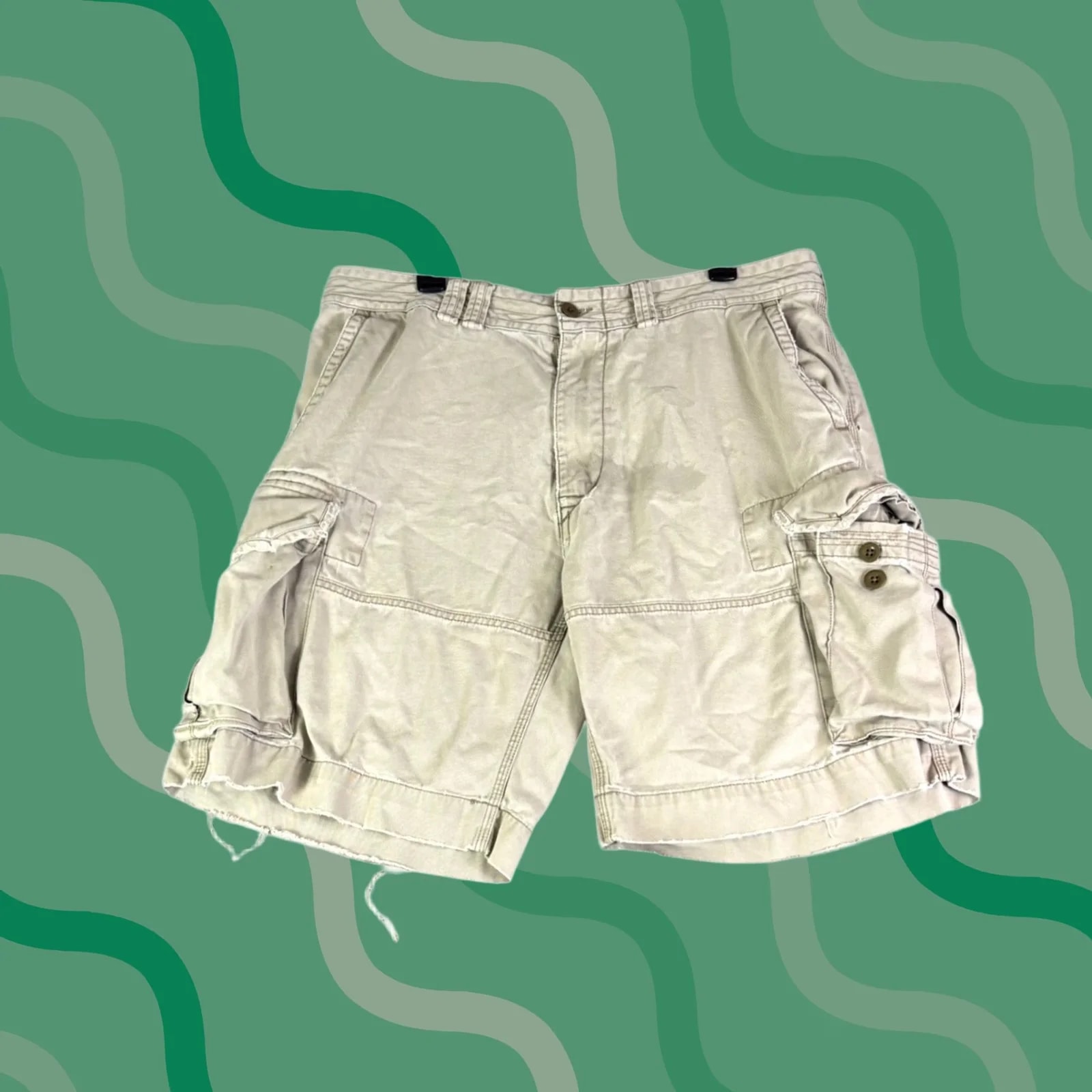 Polo Ralph Lauren — Polo Ralph Lauren Cargo Shorts Distressed Frayed Hem — streetwear — resale
