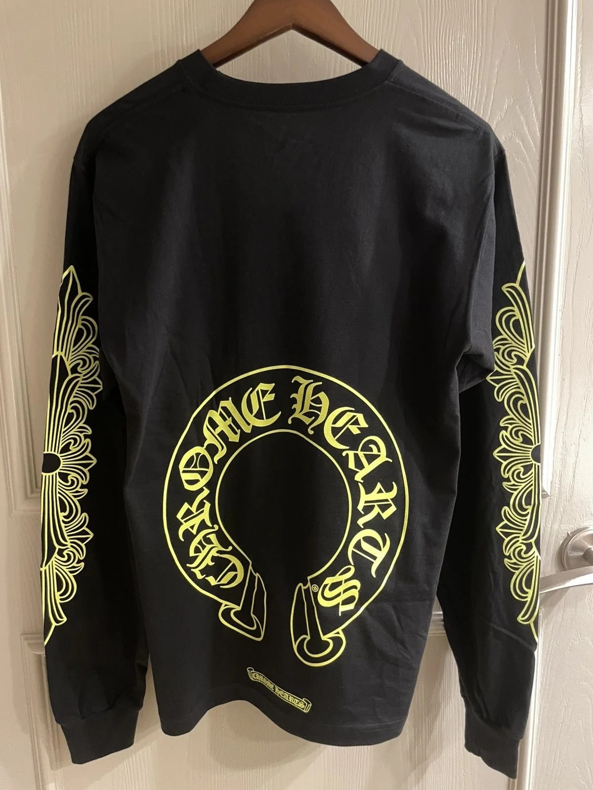 Chrome Hearts — Hearts Neon Floral Horseshoe L/S Shirt — streetwear — resale