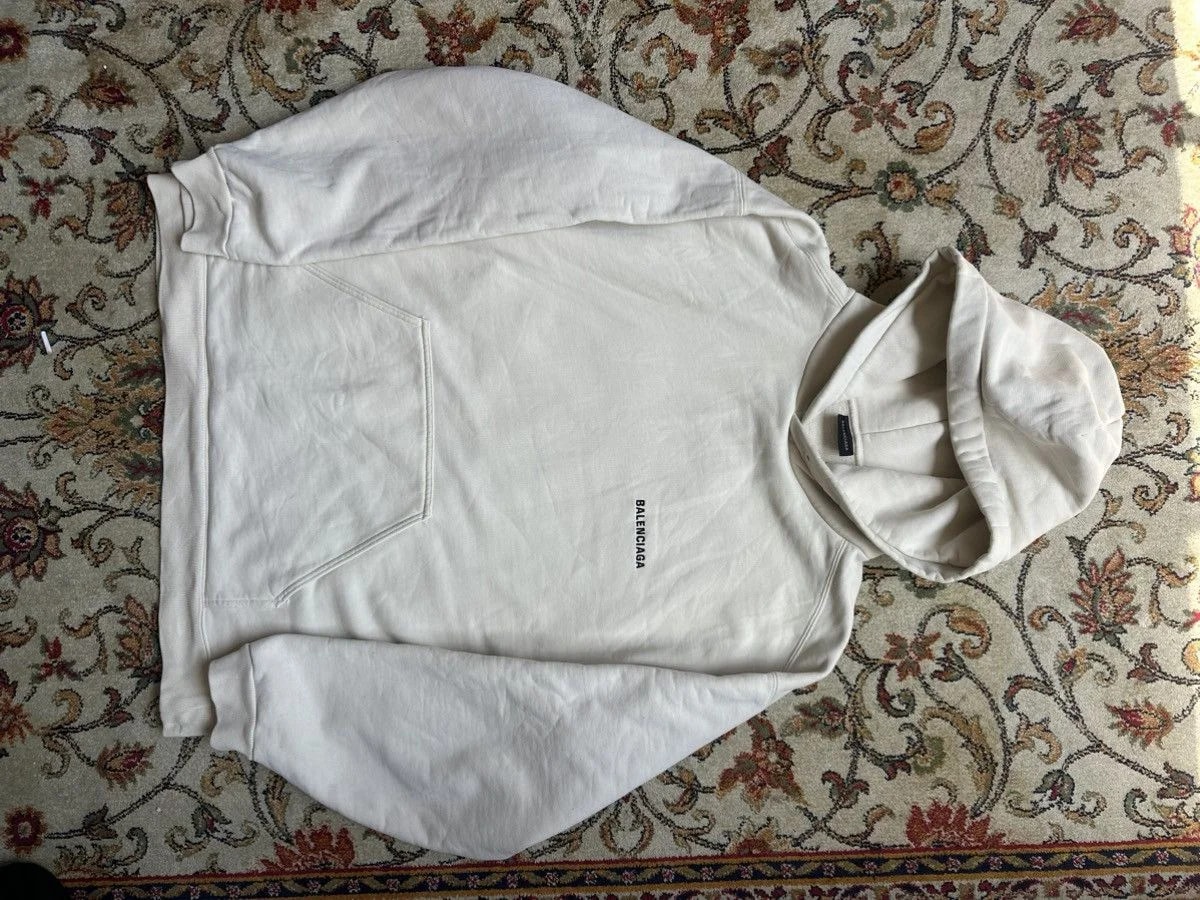 Balenciaga — Balenciaga Hoodie — streetwear — resale
