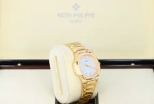 Patek Philippe Nautilus 7118/1R-001 , Silvery Opaline Dial - 18k Rose Gold 4