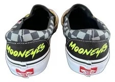 8 Vans 2024 Mooneyes X Yokohama Rod Show Ltd Run Slip on Low Wall 4
