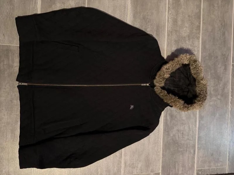 Burberry — Burberry Label Fur Hoodie — streetwear — resale