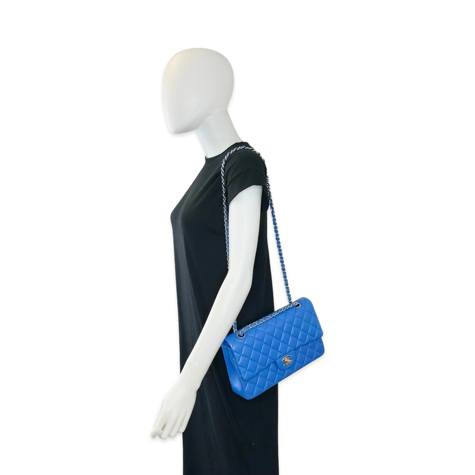 Chanel Medium Classic Double Flap 2