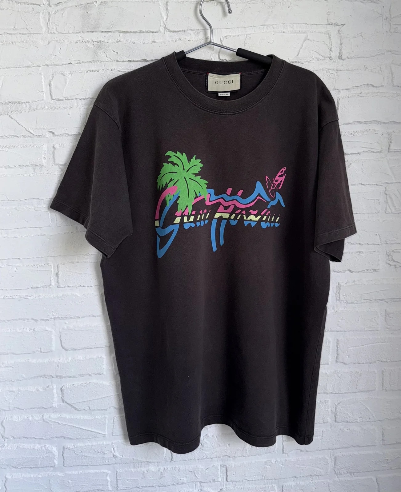 Gucci — Gucci Hawaii Faded Oversized T-shirt — streetwear — resale