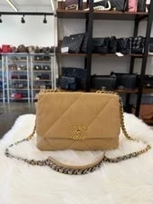 Chanel — Chanel 19 Flap Small 29 Series (AS1160) 156798824 — Handbag — resale