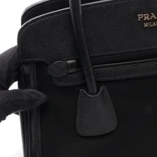 Prada Canapasaffiano 4