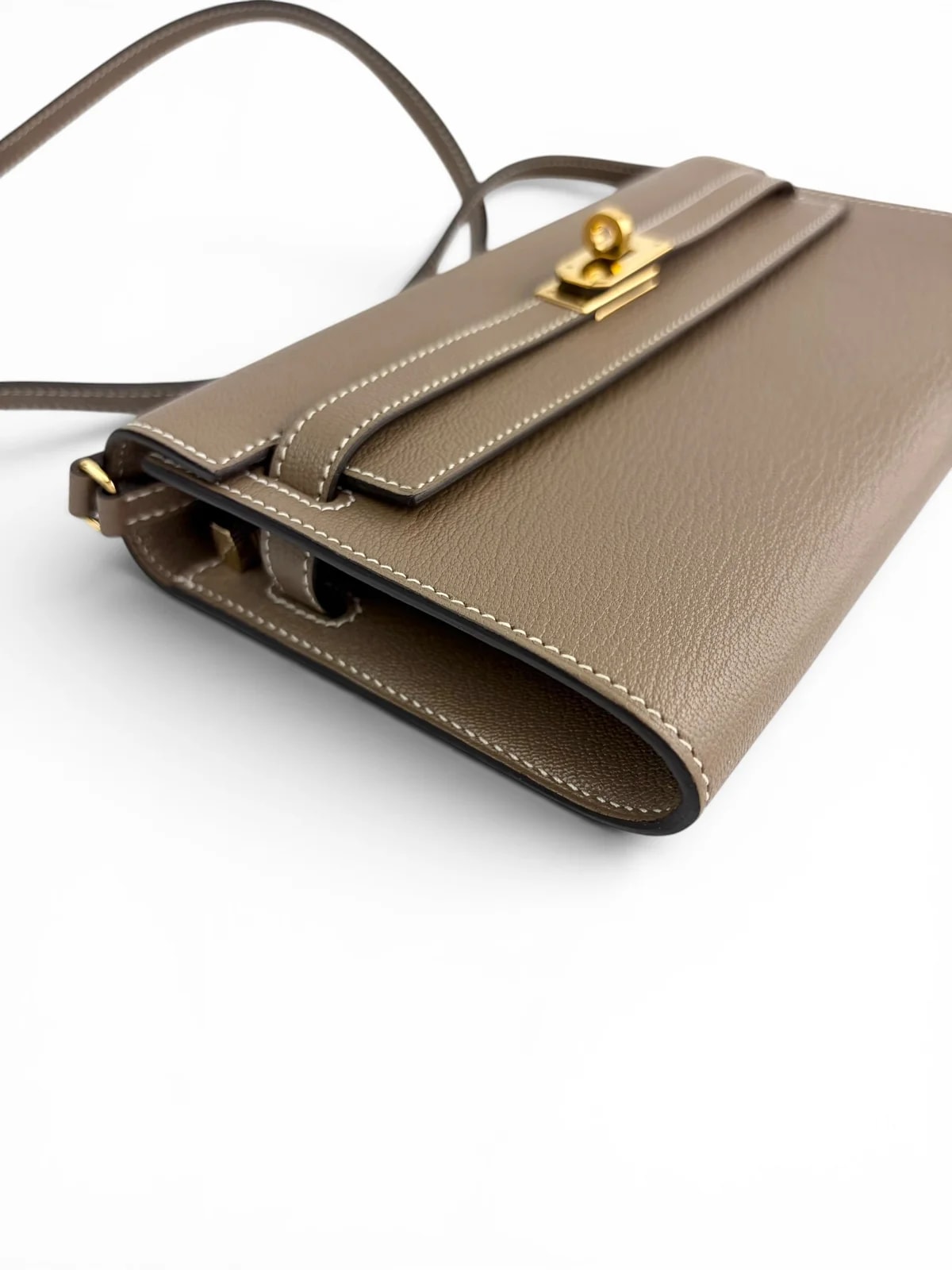Hermes Etoupe Kelly Wallet To Go 2