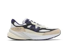 New Balance — USA-Made New Balance 990v6 in — Sneaker — resale