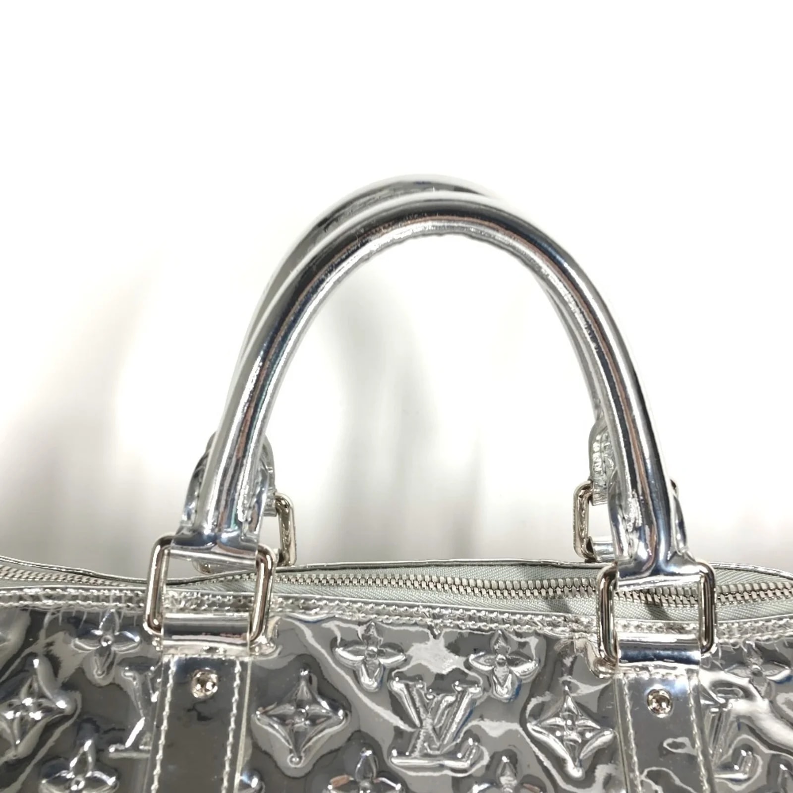 Louis Vuitton Miroir Boston 2