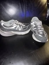 New Balance 990s V6 2