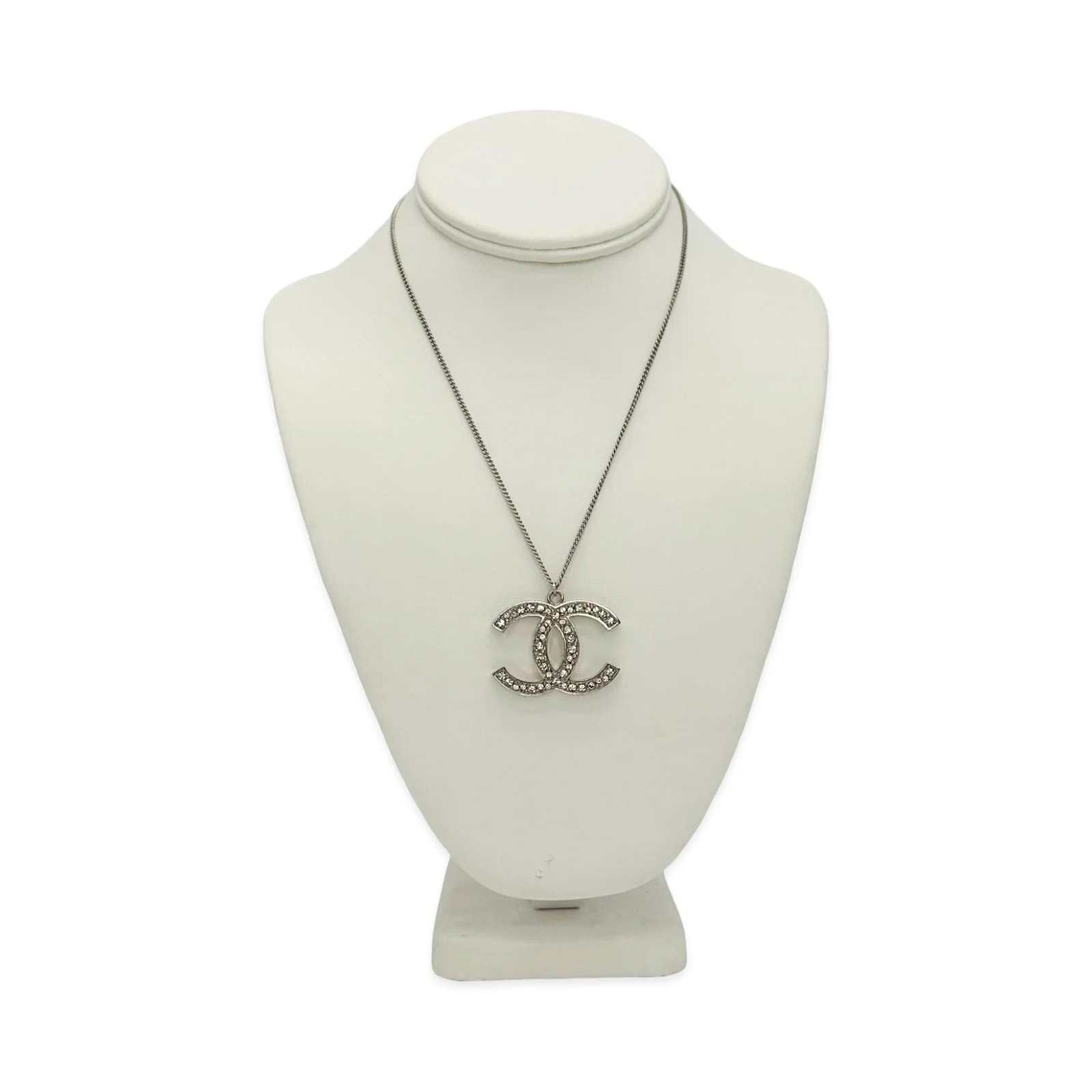 CC Long Pendant Necklace 2