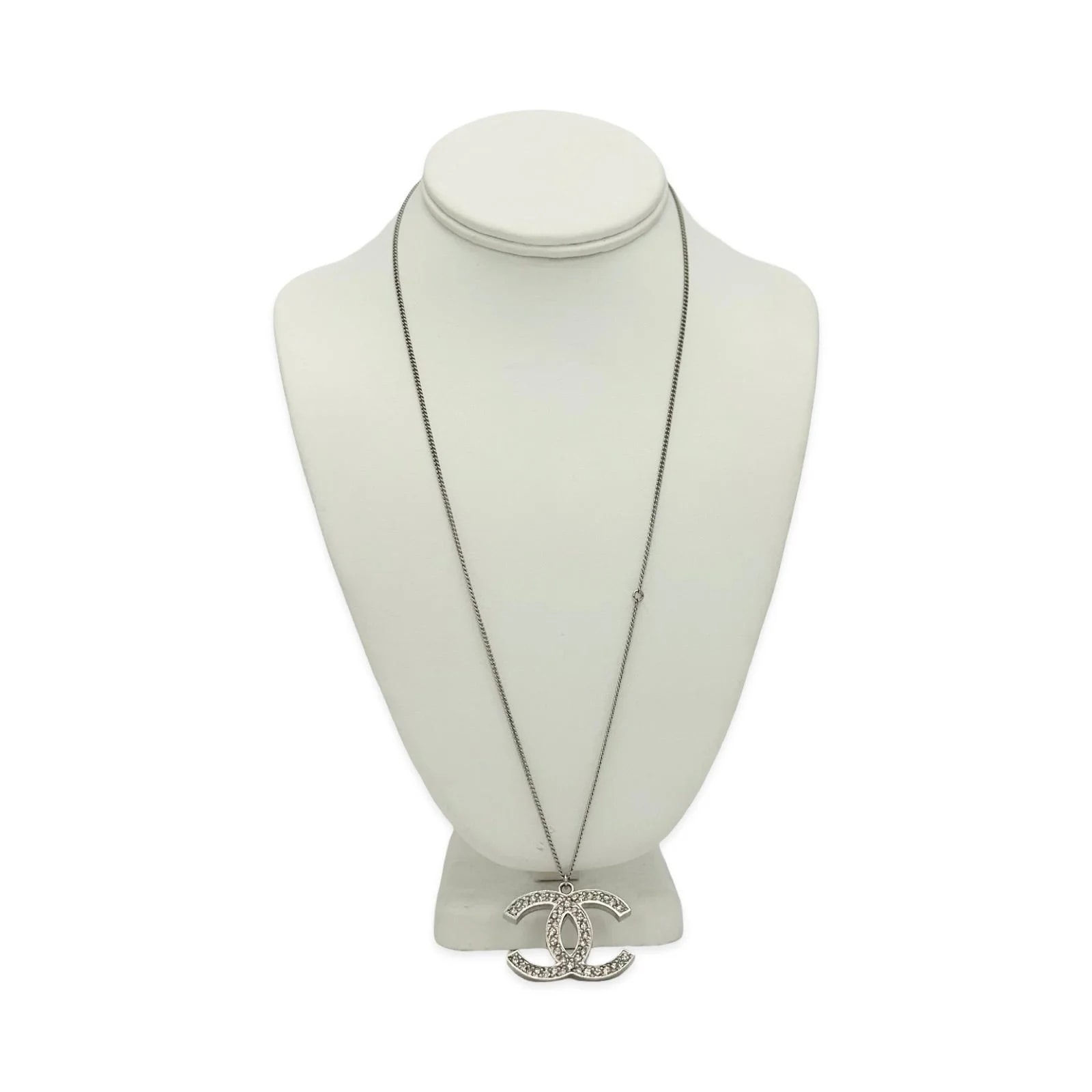 CC Long Pendant Necklace 3