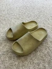 Yeezy Slide Resin - Beat - W/ OG BOX Adidas Size 11 ’S 2