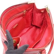 Prada Galleria Large Crossbody 3