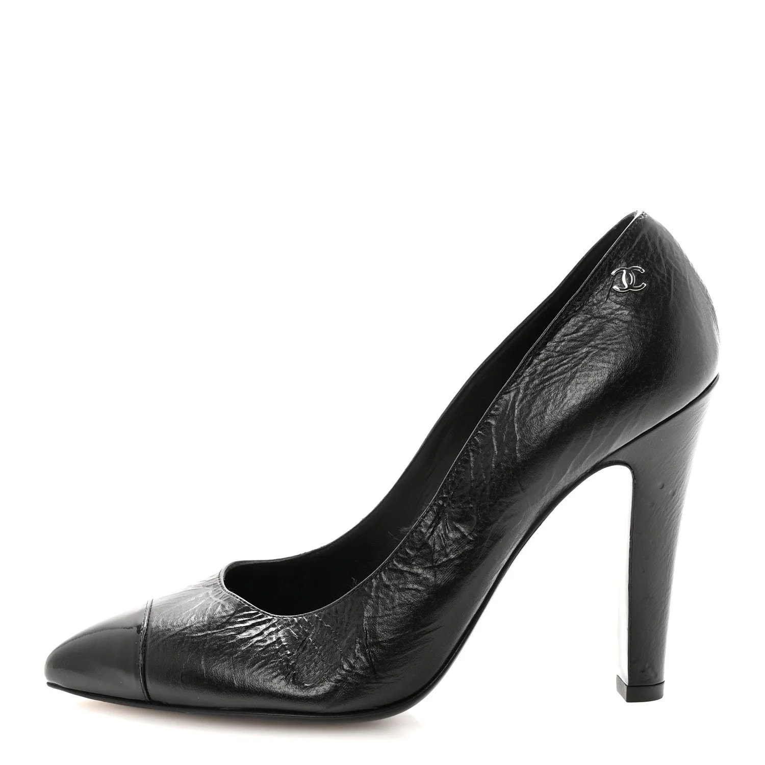 Chanel — Crumpled Cap Toe 39 — Designer Shoe — resale