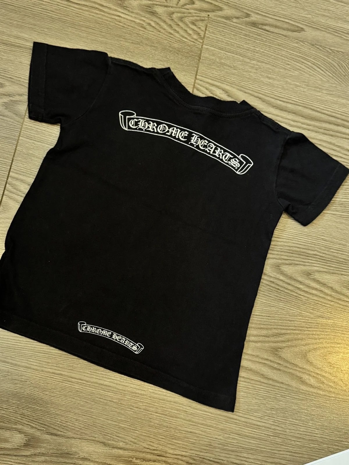 Chrome Hearts — Hearts 4T — streetwear — resale