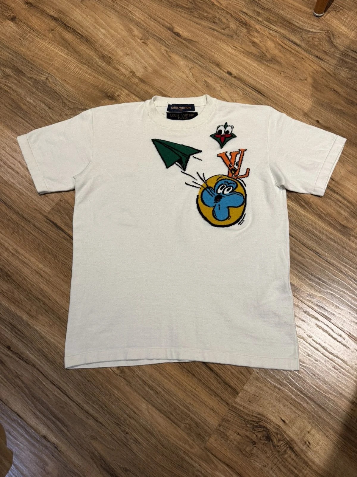 Louis Vuitton — Louis Vuitton T Shirt — streetwear — resale