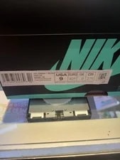 Size 9 - Air Jordan 1 Retro OG High Glow 2