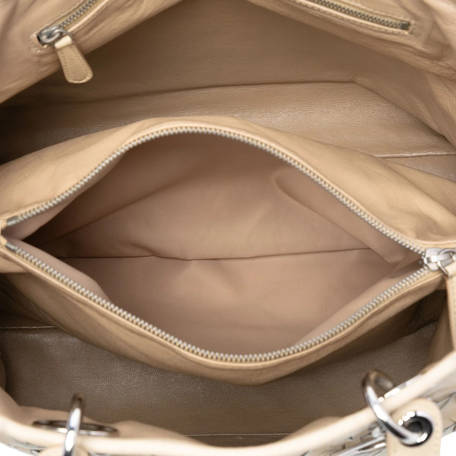 Woven Lady Dior Avenue 4