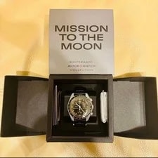 Omega Speedmaster Moonwatch 2