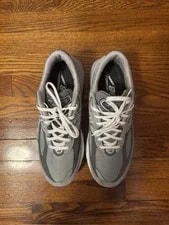 New Balance Classics 990v6 Size 10.5 EE 3