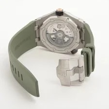 Audemars Piguet Royal Oak Offshore Diver 15720ST.OO.A052CA.01 SS & Rubber AT 4