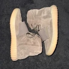 Size 10 - Adidas Yeezy Boost 750 3