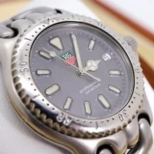 TAG Heuer Professional Diver 200M Silver Dial 2
