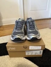 ’S Asics Gel Kayano 14 Metropolis Jasper Size 10.5 NEW 1203A537-020 2