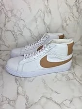 Nike SB Blazer Mid DM0587-100 New With Box Size 10.5 3