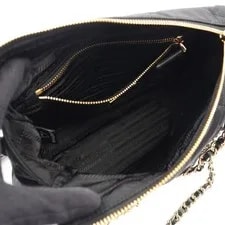 Prada Re-Edition 1995 3