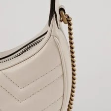 Gucci GG Marmont Half Moon Mini 157389716 4