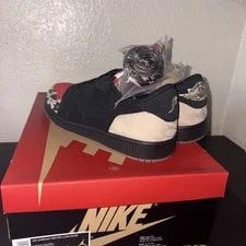 Size 11 - SoleFly X Air Jordan 1 Retro OG SP Low Everglades 3