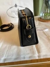 Prada 253562 3