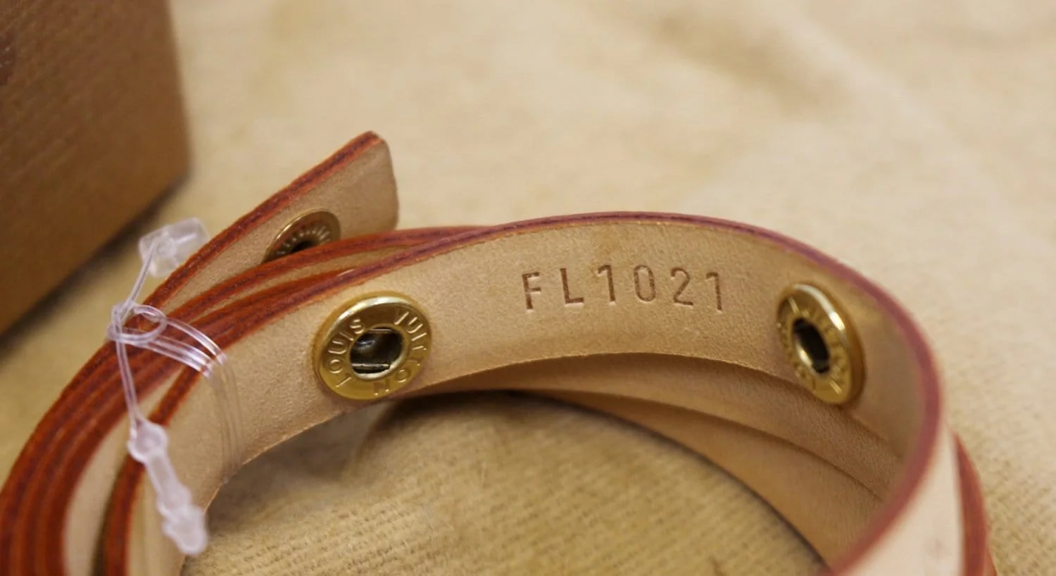 Louis Vuitton Strap for Florentine and Similar 3