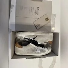 Golden Goose — Golden Goose Superstar Limited Edition Private Edition — Sneaker — resale