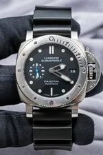 Panerai Luminor Submersible 1950 3 Days Automatic PAM00615 3
