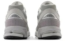 New Balance 2002R Gore-Tex M2002RXJ 3